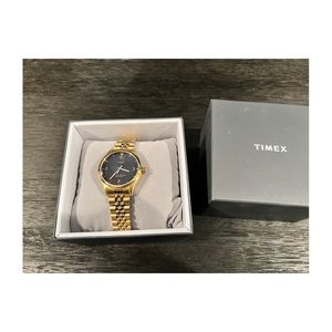 Times Waterbury Bracelet Watch 34mm